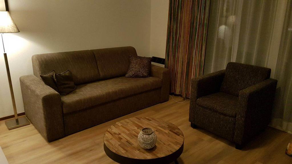 'T Behouden Huys Apartment Холум Екстериор снимка